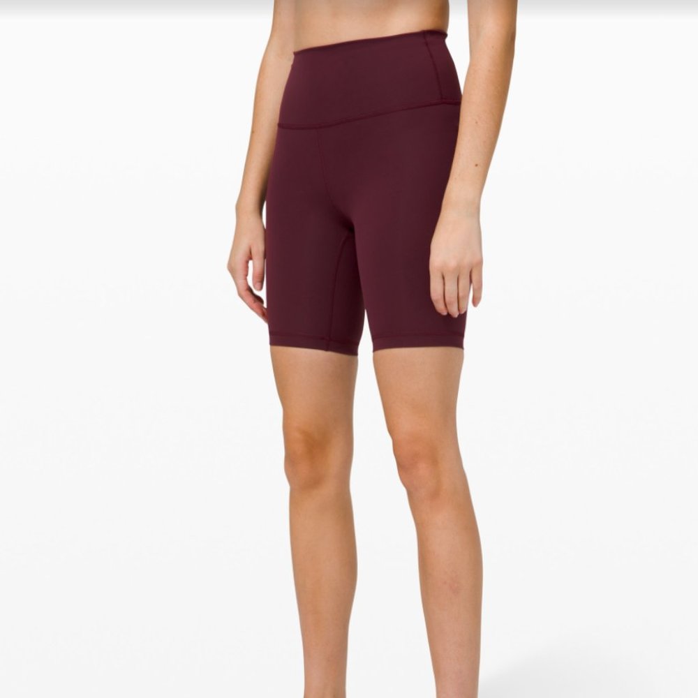 lululemon Wunder Train High-Rise Short 8"